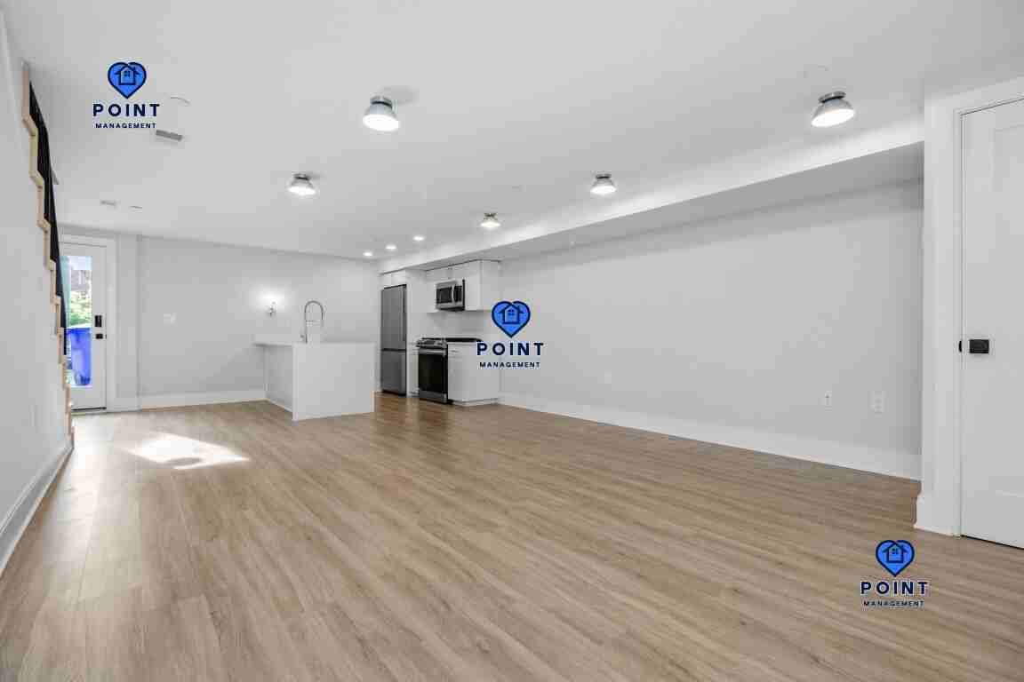 5 Hooten Ct #1 - Photo 2 of 14