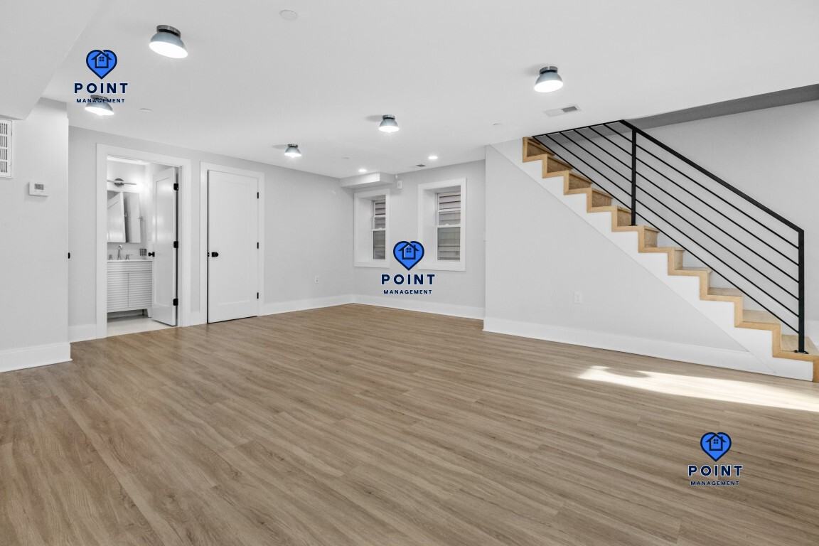 5 Hooten Ct #1 - Photo 4 of 14