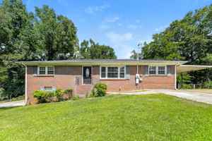 featured image of 1016 Delaney Dr