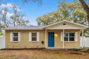 featured image of 3014 N Pineway Dr