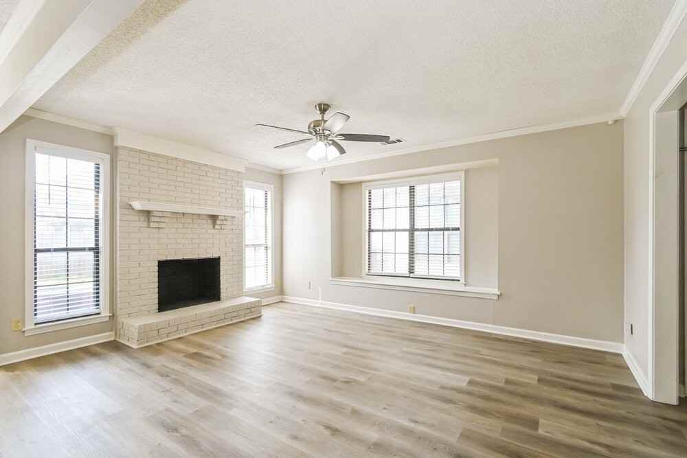 7786 Hickory Meadow Rd - Photo 6 of 20