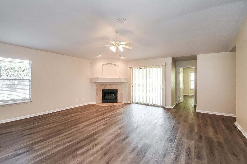 732 Dewdrop Loop - Photo 4 of 17