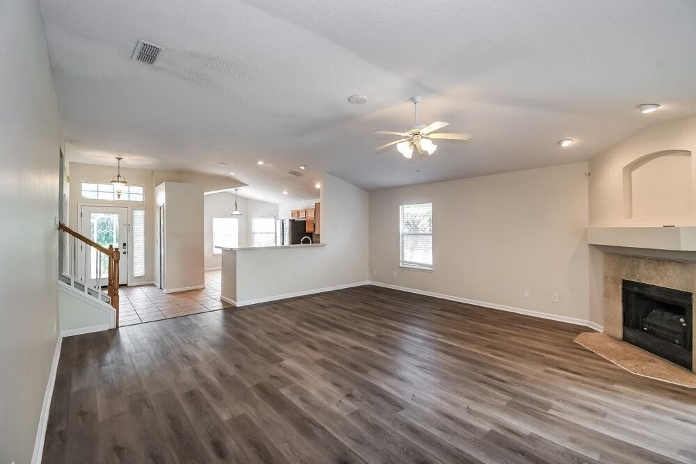 732 Dewdrop Loop - Photo 5 of 17