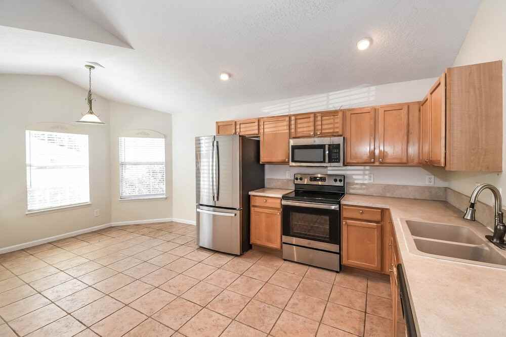 732 Dewdrop Loop - Photo 7 of 17