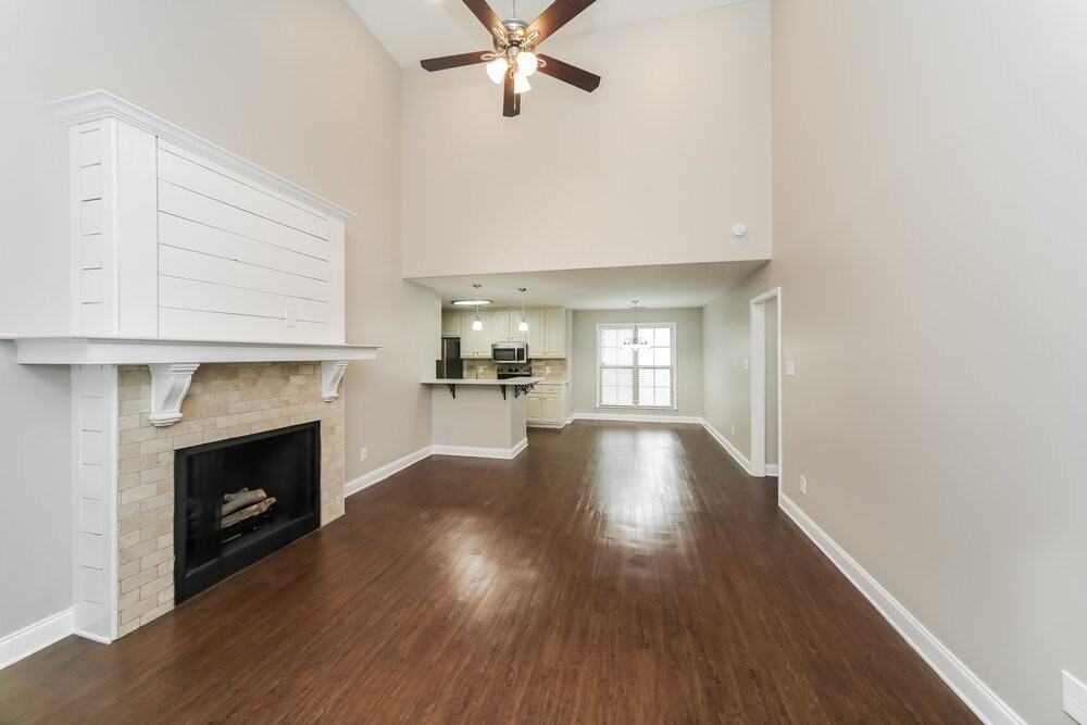 7200 Kingcrest Rd - Photo 5 of 16