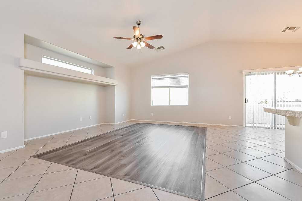 9729 Red Horse St - Photo 6 of 20