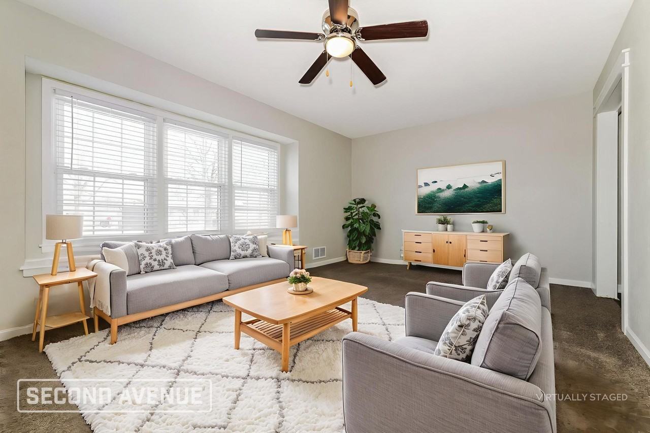 15013 E 40th St S - Photo 2 of 27