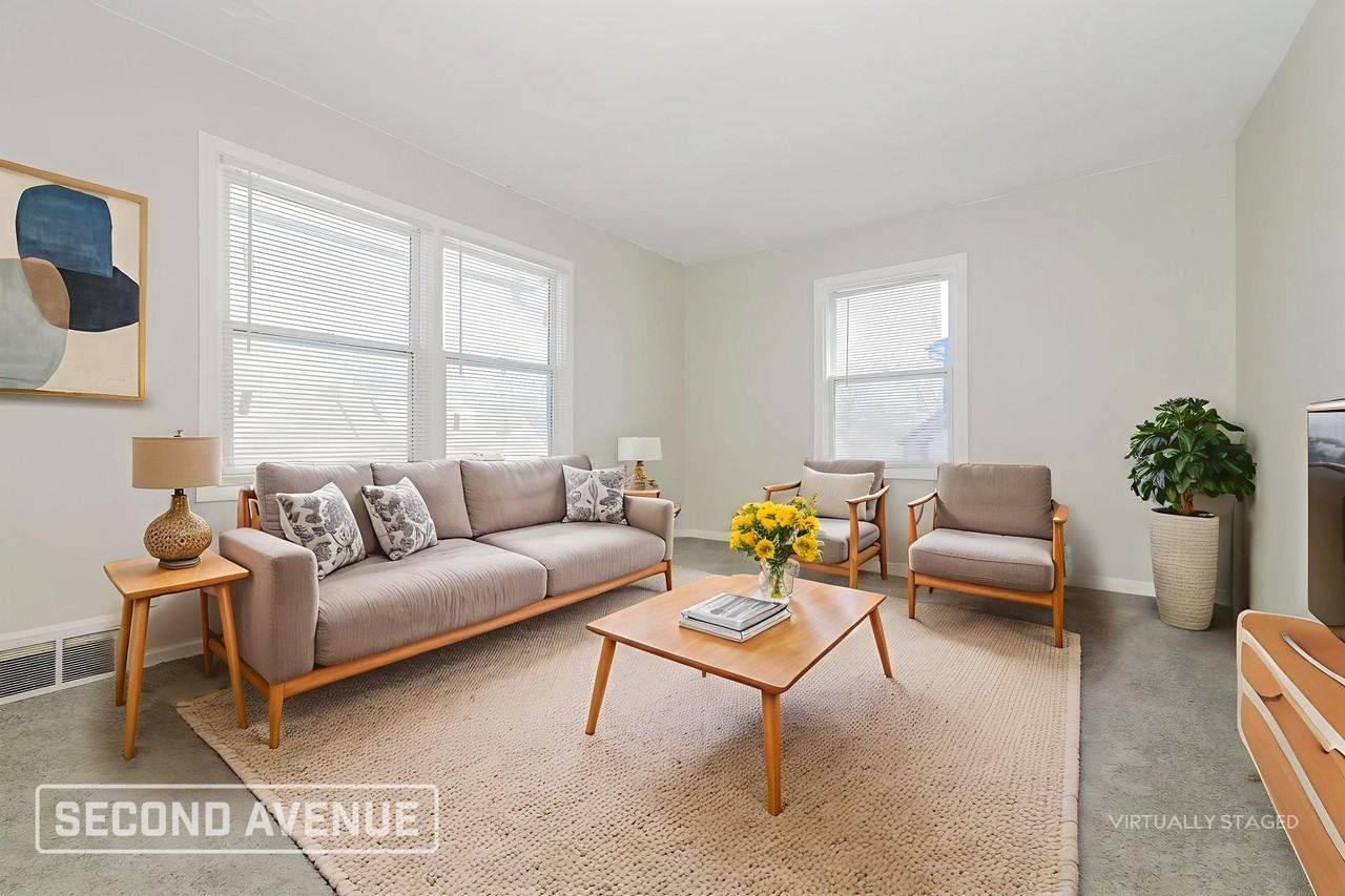 5121 E 40th Ter - Photo 2 of 26