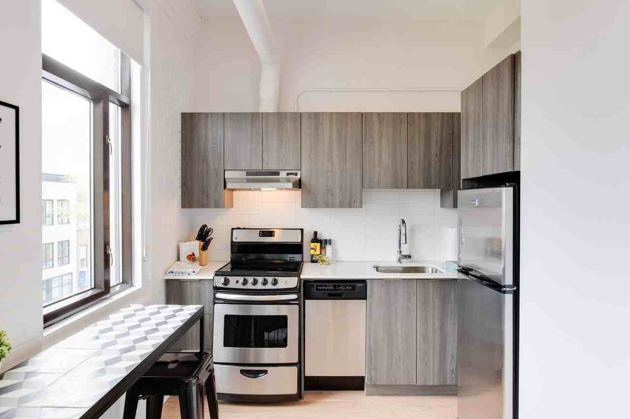 3778 Boulevard Saint-Laurent - Photo 5 of 11