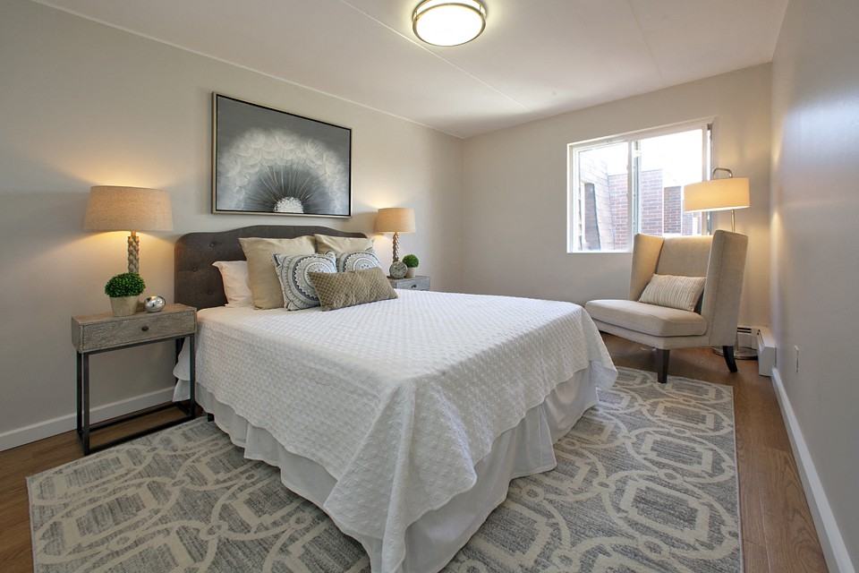 Linden Court - Photo 7 of 13