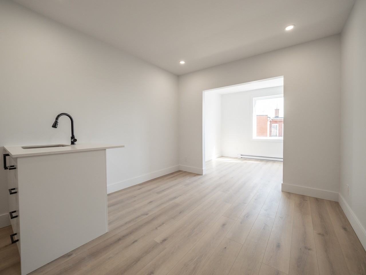 4790 Rue Sainte-Catherine Est - Photo 4 of 11