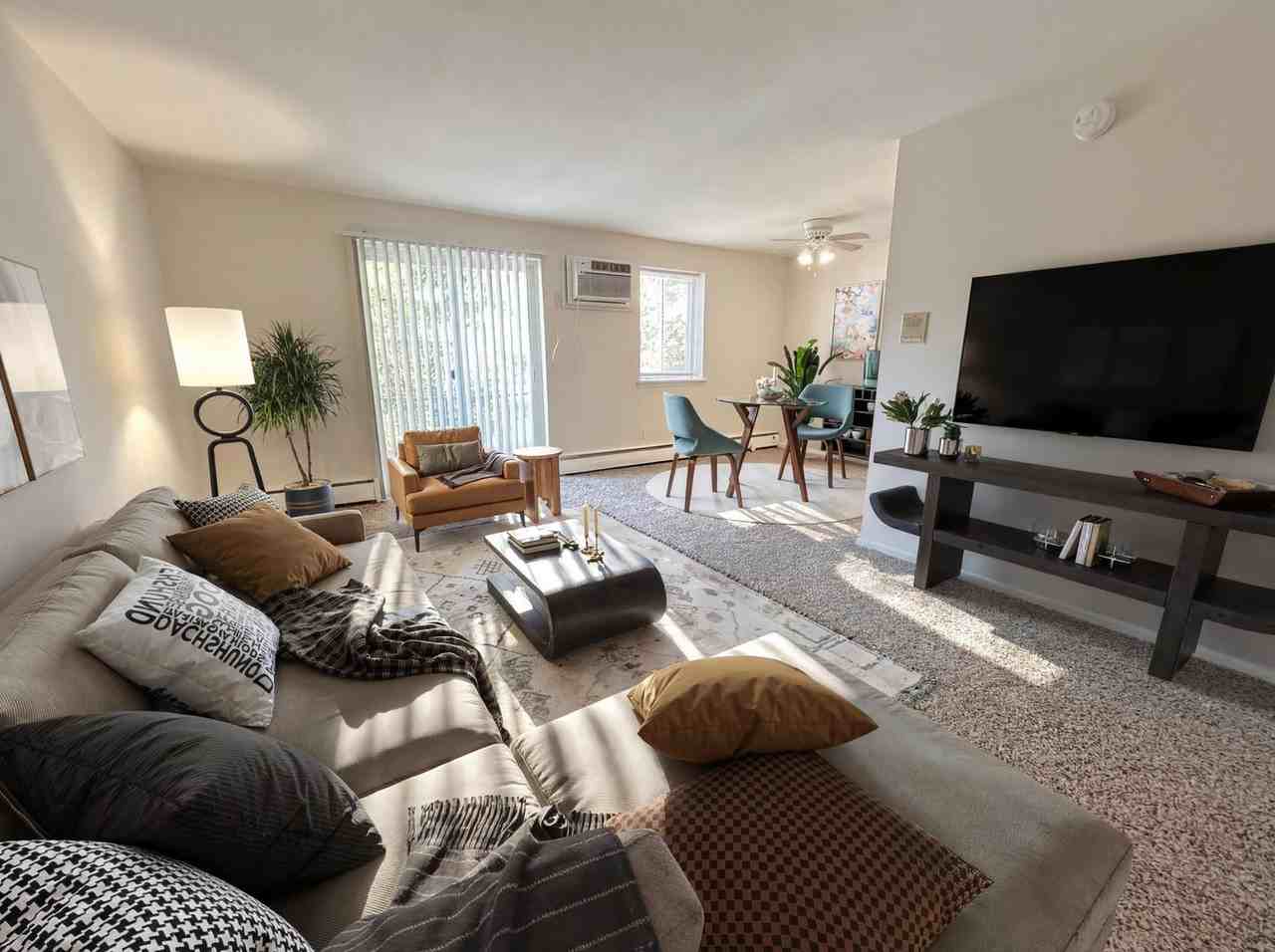 Bishop Hill Apartments - Photo 5 of 21