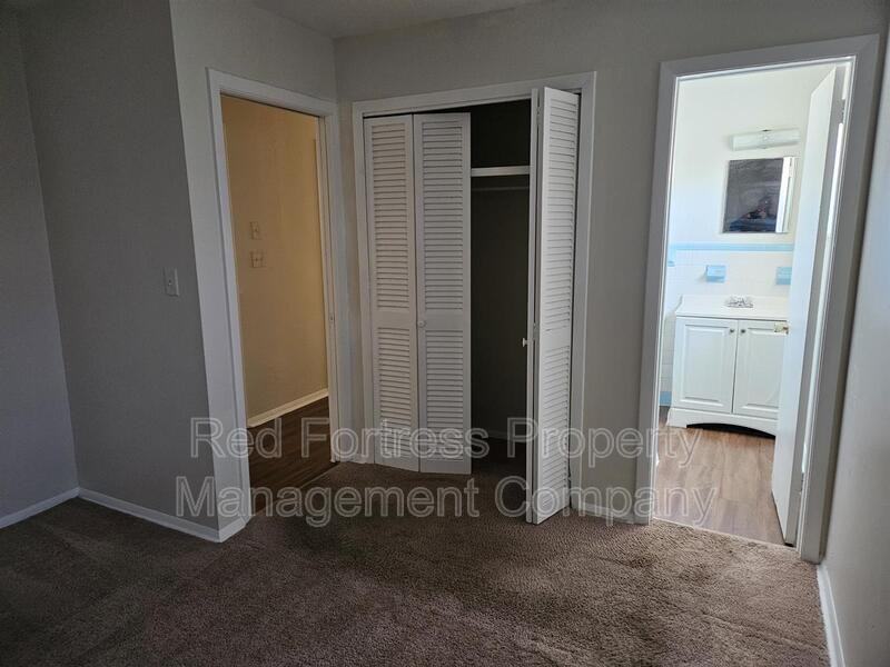 2354 Willard St Frnt - Photo 6 of 7