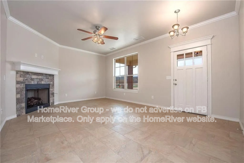 8005 Nw 160th Ter - Photo 2 of 12