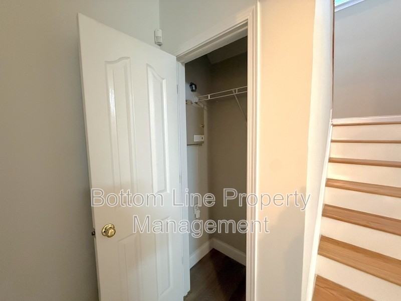 10965 Princeton Village Dr - Photo 5 of 28