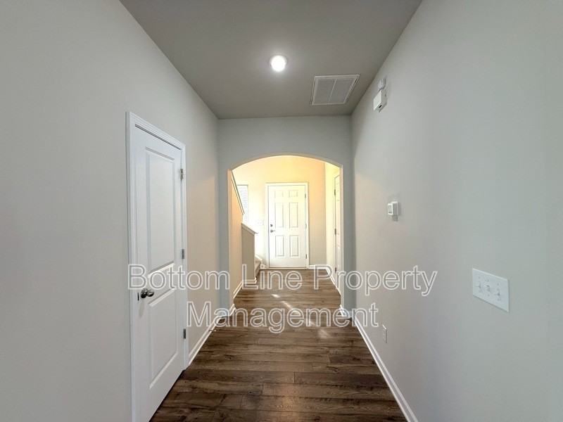 7703 E Lane Dr - Photo 3 of 21