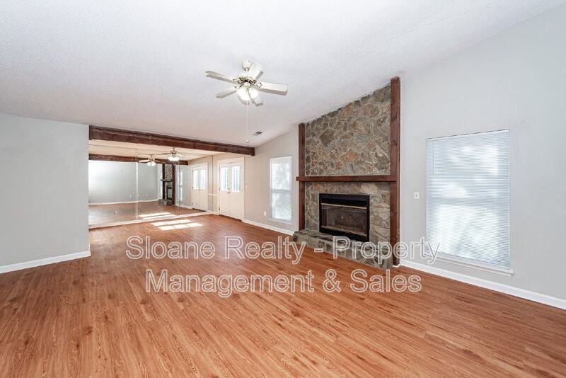 1441 Arrow Wind Ter - Photo 7 of 37