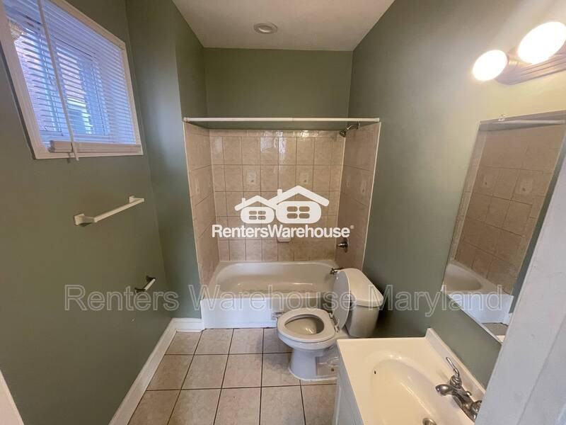 1427 Poplar Grove St - Photo 7 of 18