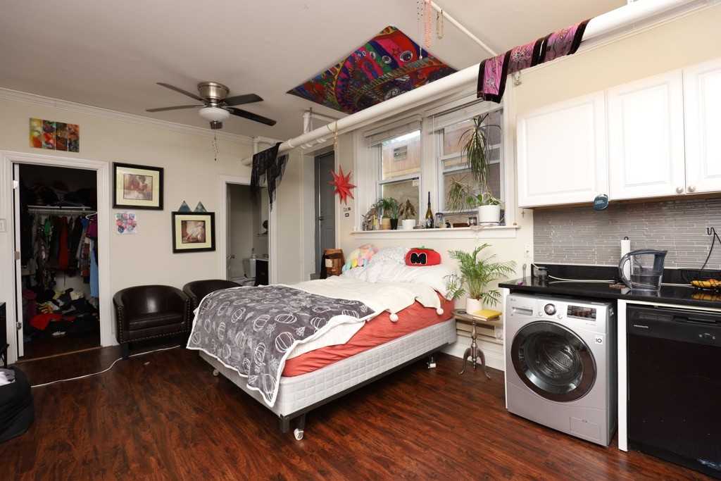 2129 N Dayton St #G3 - Photo 7 of 17