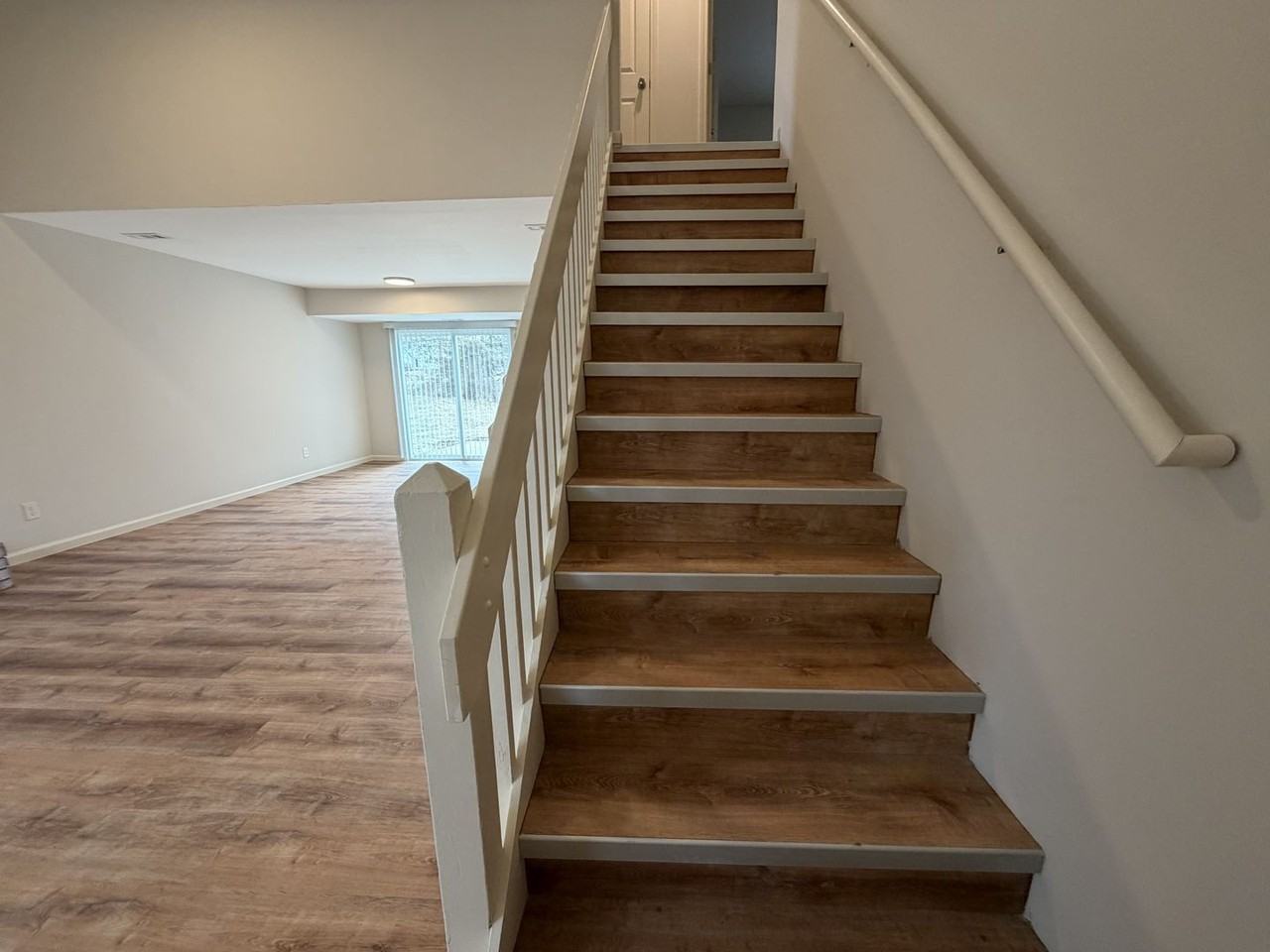 1918 Mirtle Grove Ct - Photo 3 of 31