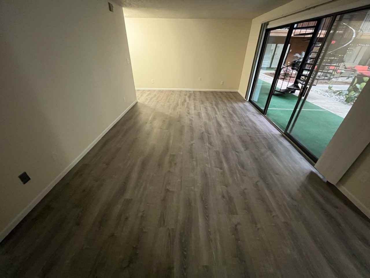 825 Partridge St - Photo 4 of 18