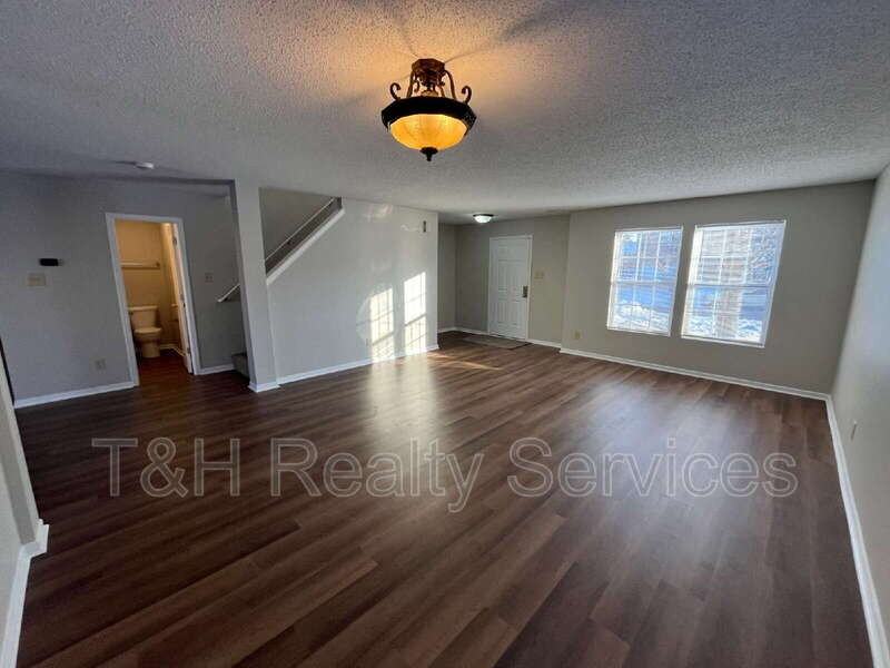 2916 Holiday Way - Photo 5 of 25