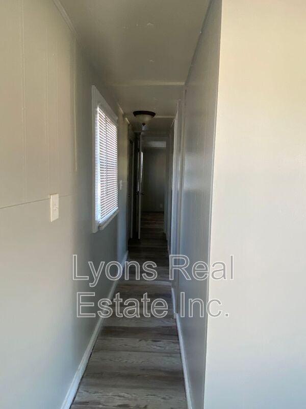 2177 Gish Ln - Photo 4 of 10