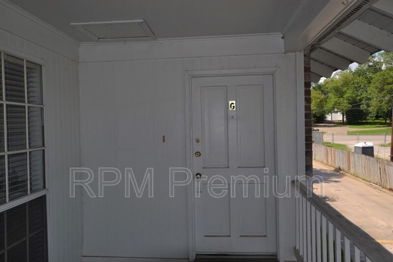 10444 Jefferson Hwy #G - Photo 2 of 31