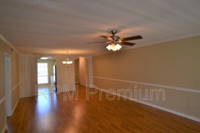 10444 Jefferson Hwy #G - Photo 6 of 31