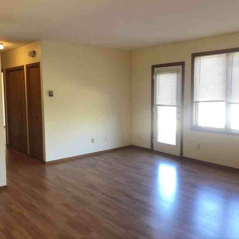 203 N Wightman St - Photo 2 of 28