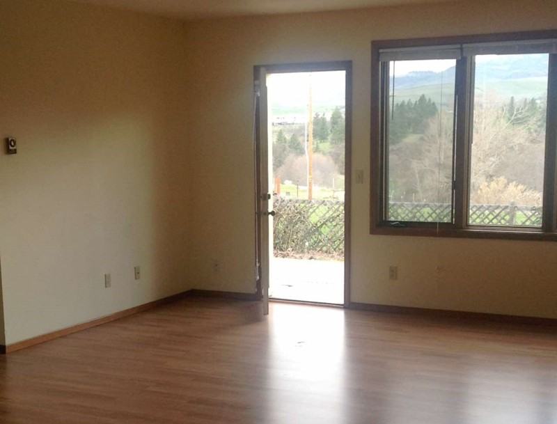 203 N Wightman St - Photo 4 of 28