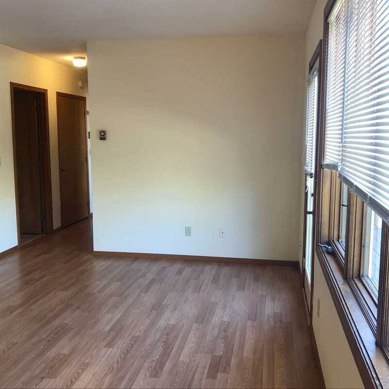 203 N Wightman St - Photo 6 of 28