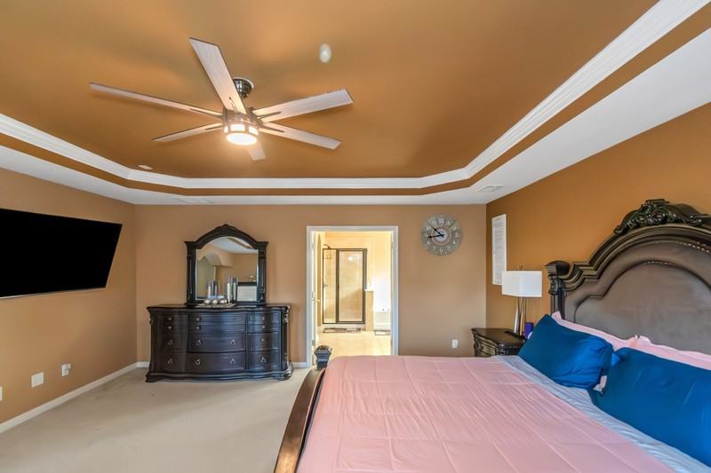 3863 Pin Oak St - Photo 6 of 40