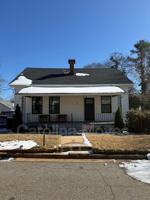 featured image of 6 10th St