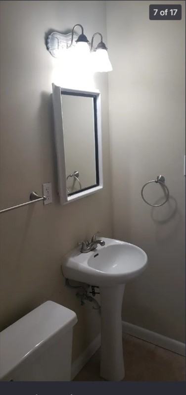 3803 Larry St - Photo 7 of 16