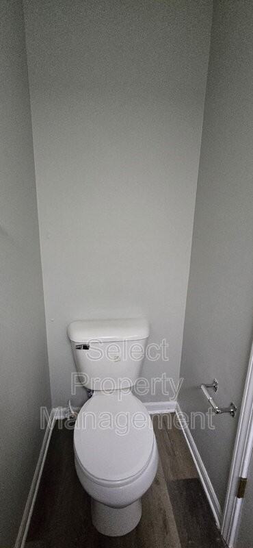 5448 Evard Rd - Photo 4 of 16