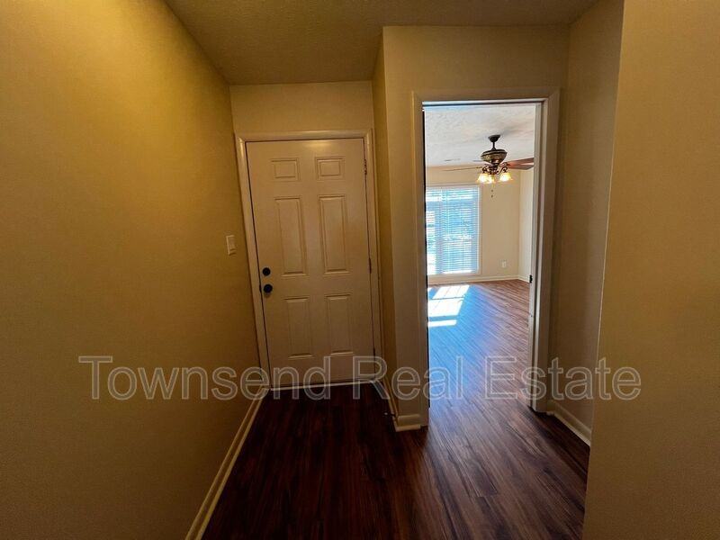 2716 Helaman Ct #12 - Photo 6 of 16