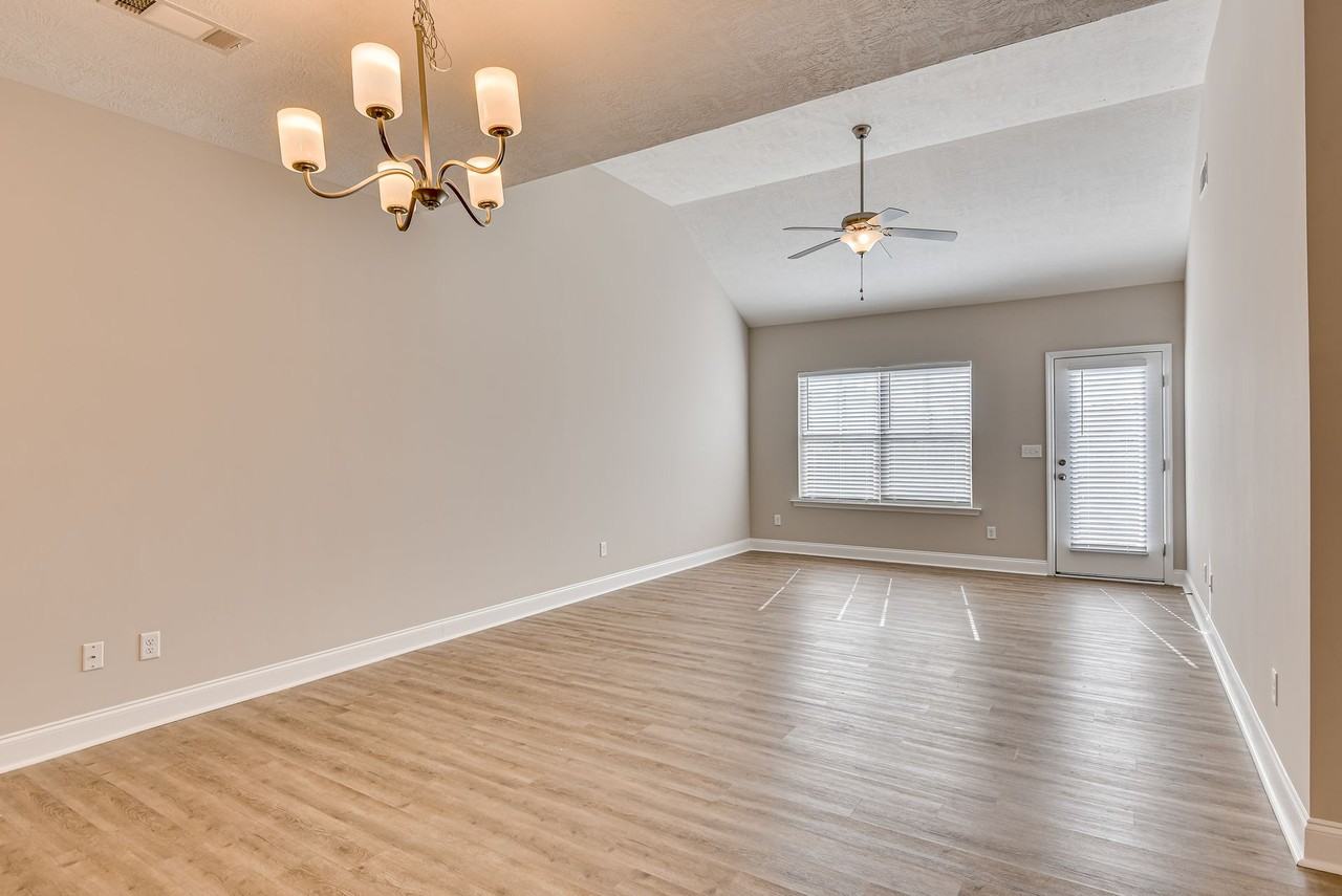 3826 Harper Franklin Ave - Photo 6 of 28