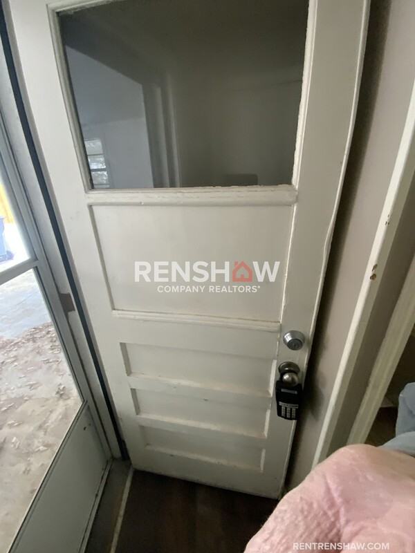 441 Bishop St - Photo 2 of 24