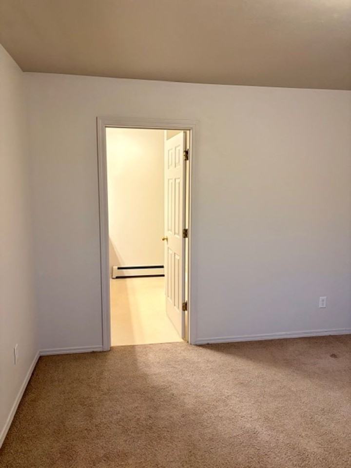 515 Michael Grove Ave - Photo 6 of 29