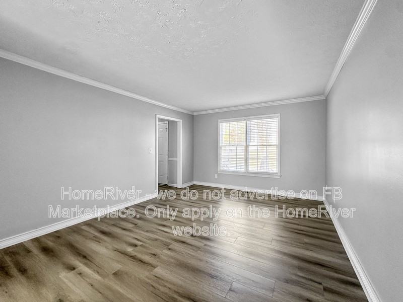 1890 Tree Brooke Ln - Photo 6 of 29