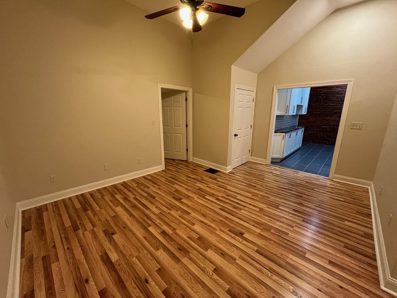 Liberty 4024 - Photo 5 of 31