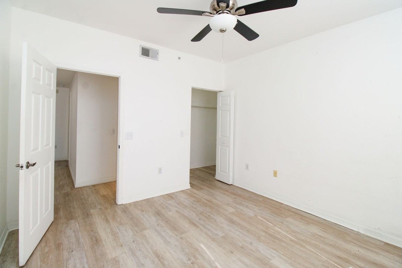 7960 Preserve Cir #621 - Photo 3 of 50