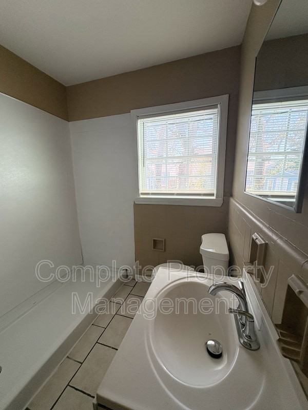 5604 Terrace O - Photo 7 of 10