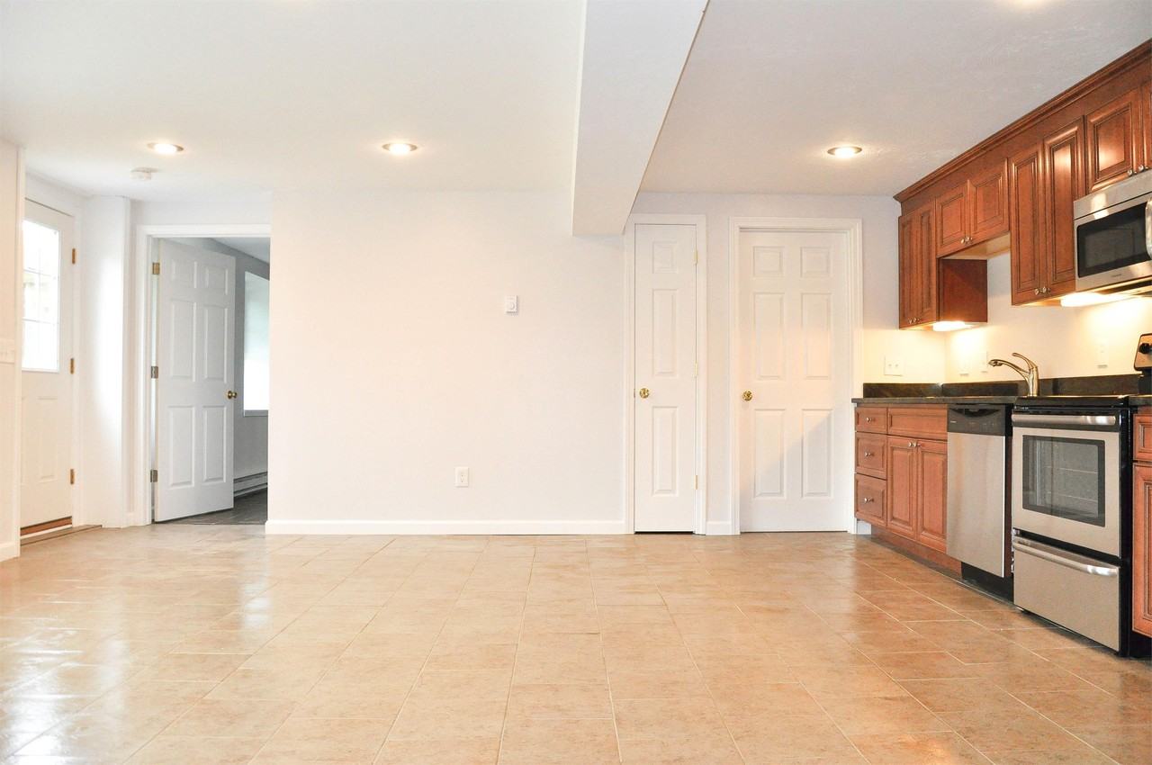 152 Main Street - Photo 2 of 21