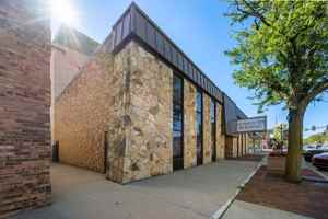 featured image of 310 N Michigan St