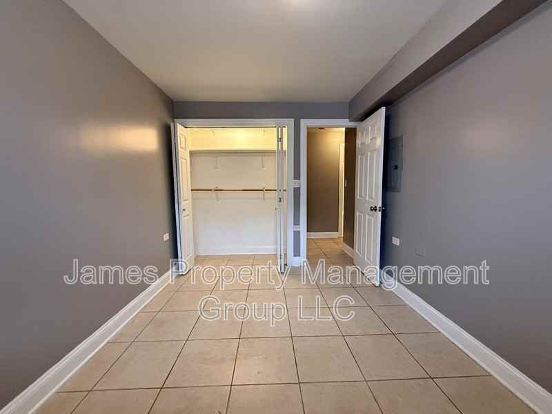 3603 W Le Moyne St - Photo 6 of 9