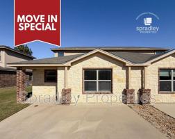 featured image of 642 Laila Ln