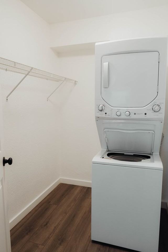 The Fringe On 32nd - Photo 6 of 32