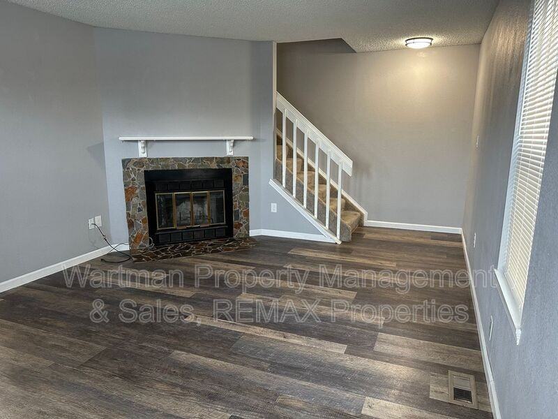 4392 Hawks Lookout Ln - Photo 3 of 12